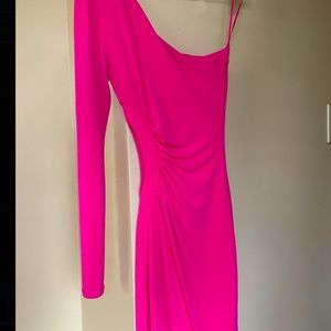 🔥😱Jealous Pink - One Shoulder Cut Out Guess Dress (XXS) 📣Open to offer 📣
